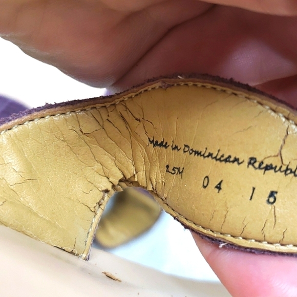 Jack Rogers Larissa Lilah Leather Thong Sandal 8.5 purple Logo Croc Embossed - Picture 6 of 7